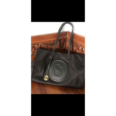 Aaliya Nylon Tote Bag Buttonscarves