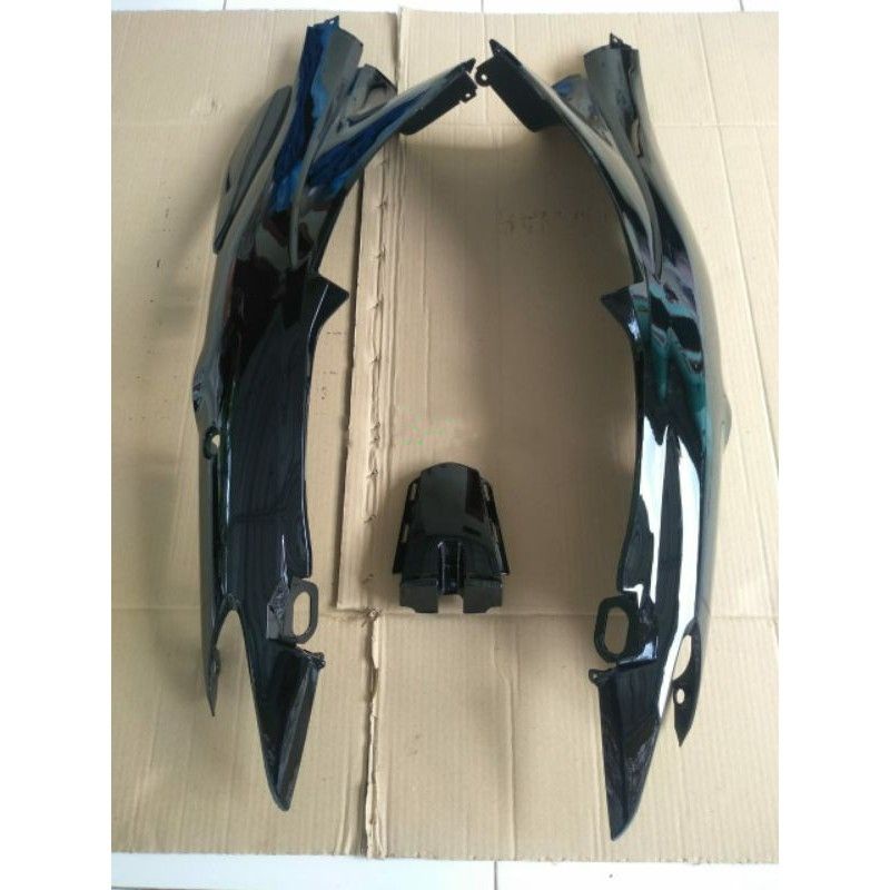 Paket Set Cover Body Samping Kap Tutup Rangka kanan kiri Suzuki Shogun 125 R SP Hitam Black VR