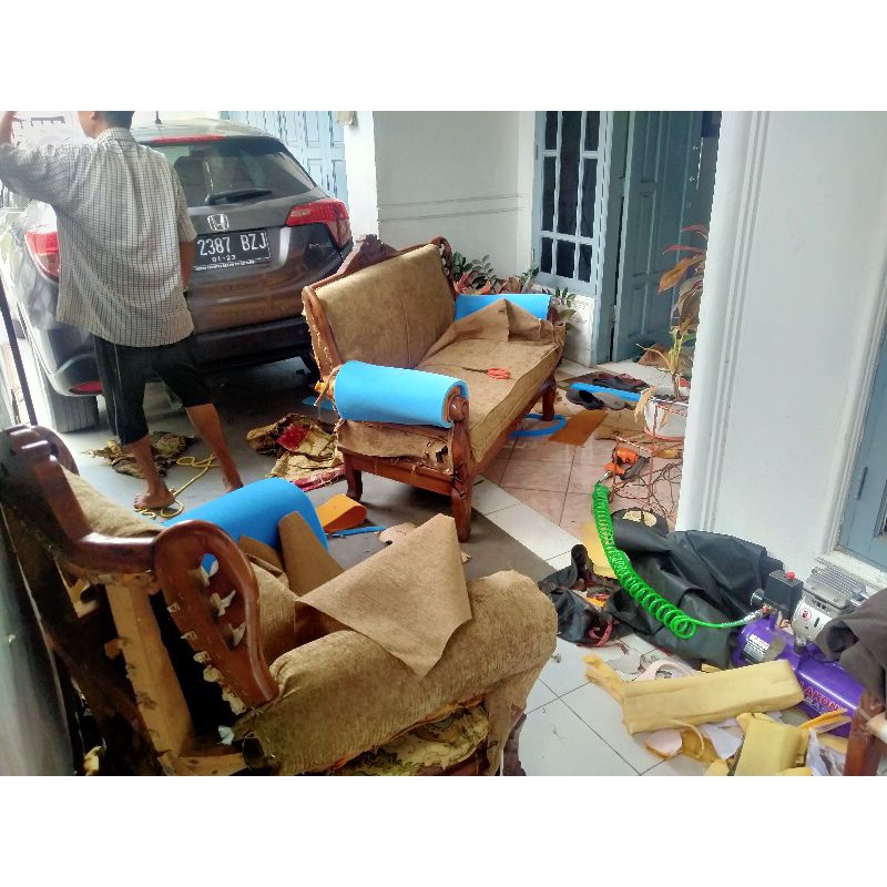 SERVICE SOFA PANGGILAN / GANTI WARNA SOFA / GANTI KULIT SOFA / GANTI KAIN SOFA / GANTI BAHAN SOFA