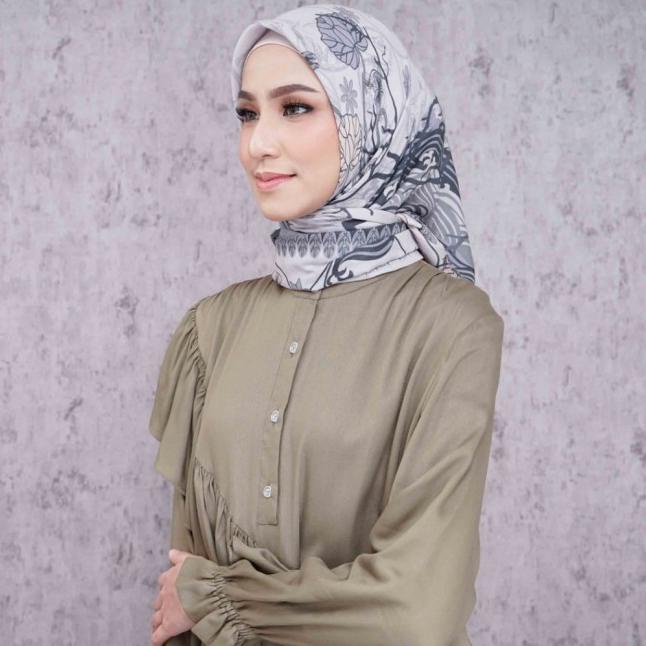 Restu Anggraini - Timun Mas Scarf - Qiran - Twillig