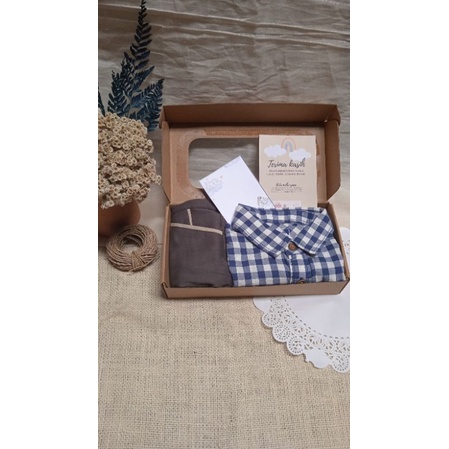 

HAMPERSGIFT/HAMPERSCEWEK/HAMPERSCOWOK/HAMPERSKADO/HAMPERSBOX/HAMPERSPAKET/GIFTBOX/BOXSNACK/KADOULANGTAHUN/KADOWISUDA/KADONIKAHAN/KADOBABY/KADOLAHIRAN