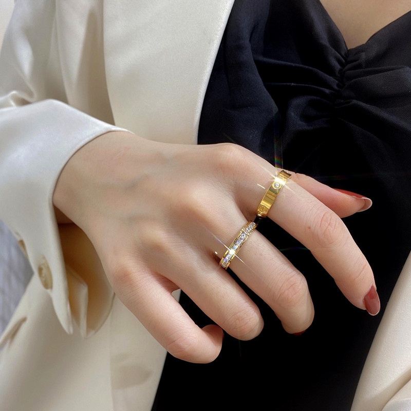 Cincin Titanium Wanita Anti Karat Asli Premium Ring Berlian kristal Klasik Emas 18k Korea Aksesoris Wanita