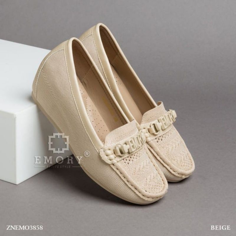 EMORY CLARISSA ZNEMO3858 IQ