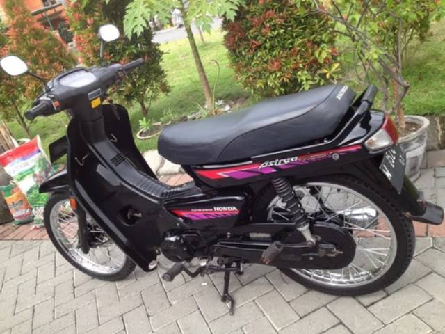 STIKER STRIPING HONDA GRAND ASTREA TAHUN 1993