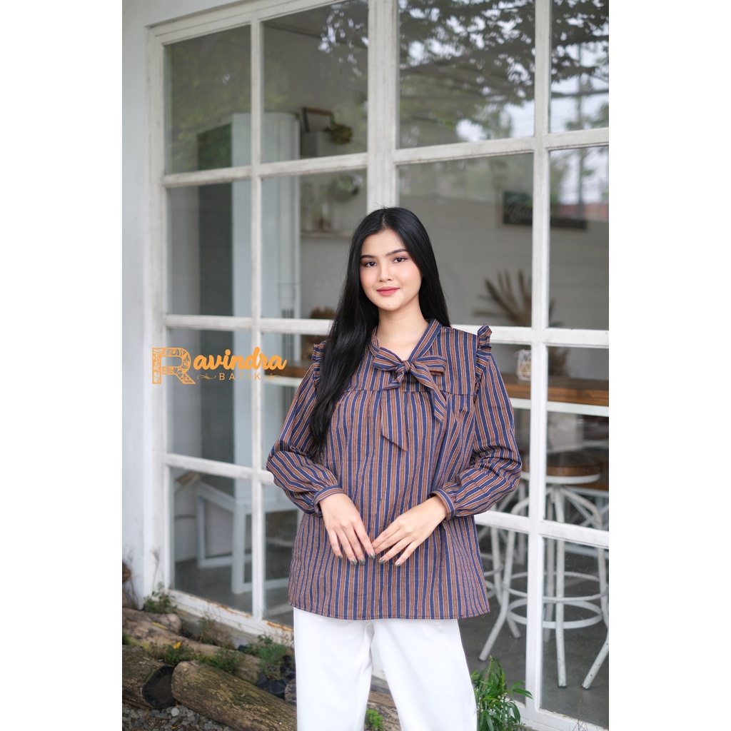 Blouse Lurik Tenun