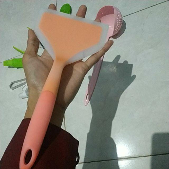Spatula Bahan Silikon Food Grade Untuk Baking / Oven