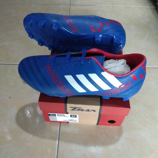 PROMO Sepatu bola dewasa tmax original ozil