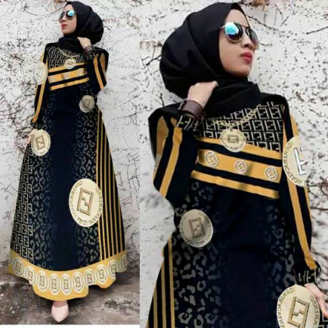 Gamis fendi