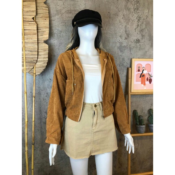 Jaket Crop Corduroy