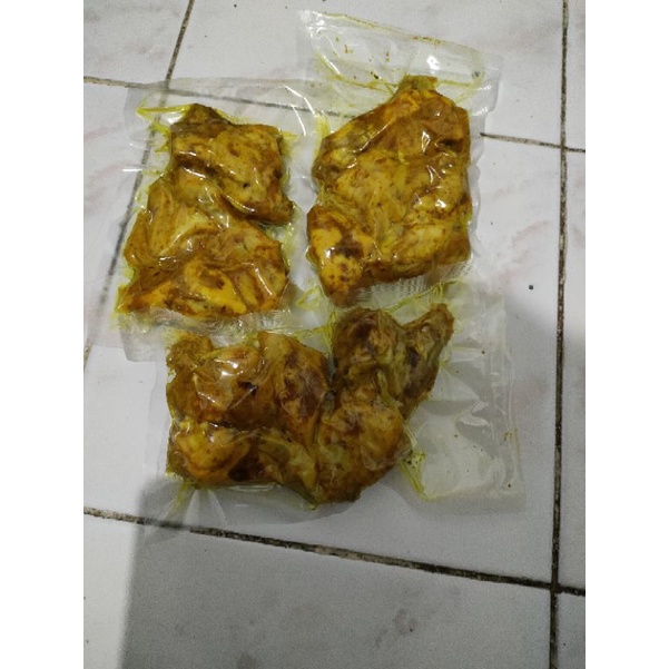 

ayam ungkep bumbu kuning