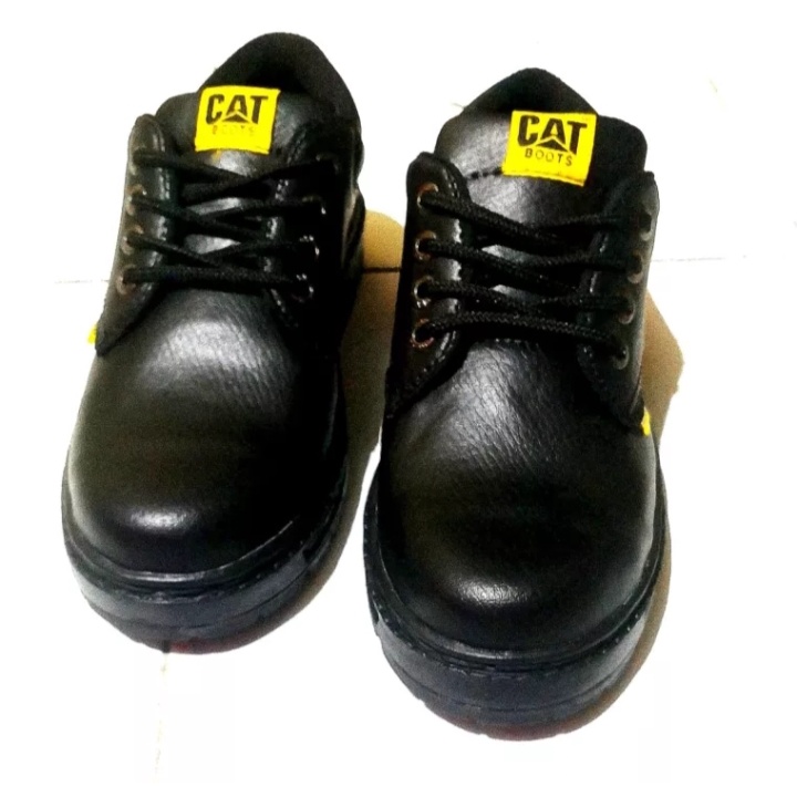 sepatu safety cocok untuk kerja dan berga ya