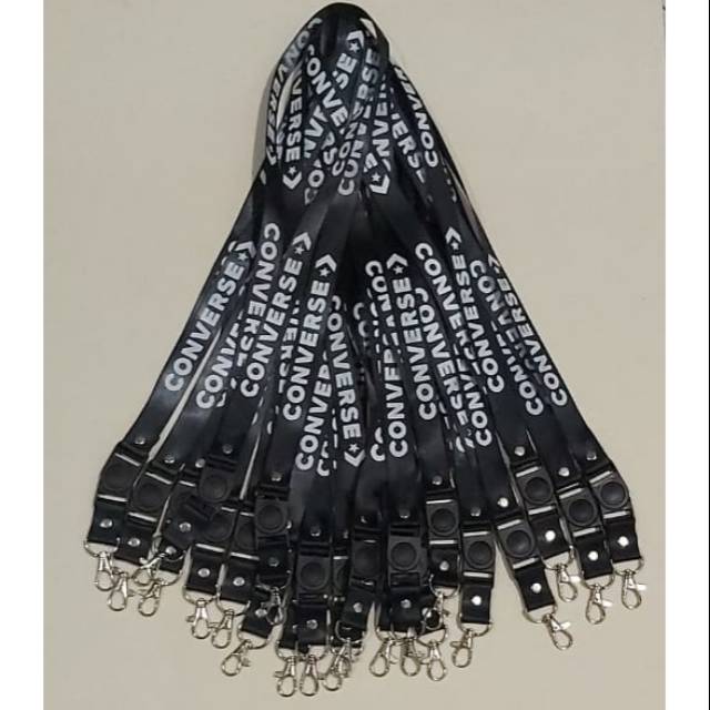 

GANTUNGAN LANYARD CONVERSE / AKSESORIS LANYARD CONVERSE / TALI CONVERSE ORIGINAL