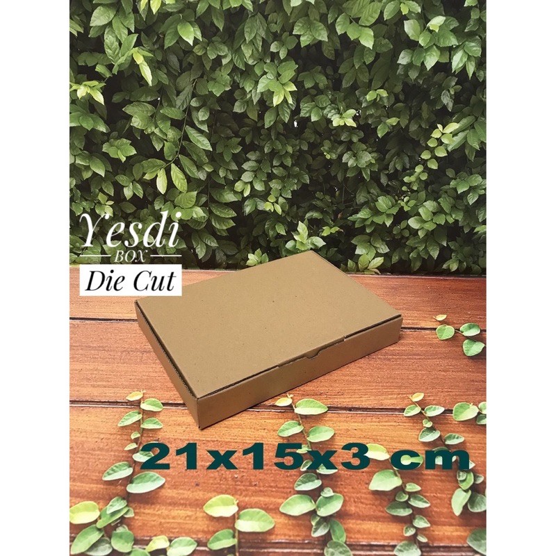 

KARDUS 21 x 15 x 3 cm / KARDUS DIE CUT / Box Die Cut