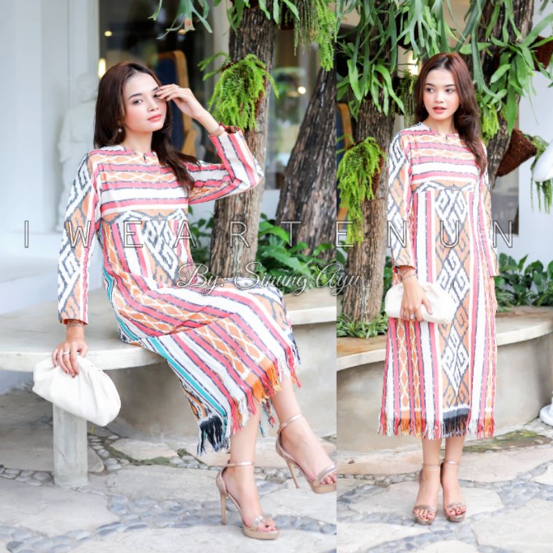 DRESS TENUN IKAT TORAJA PUTIH PINK PASTEL