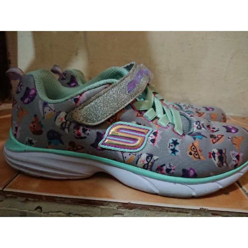 skechers size 35