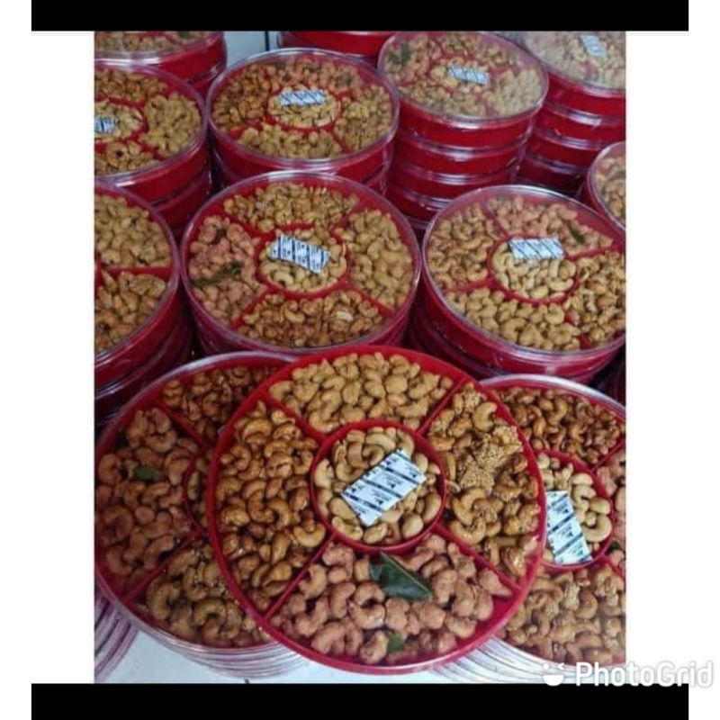 

Kacang Mede Tray 5 Rasa