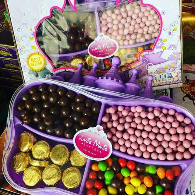 

Laris manis coklat istana