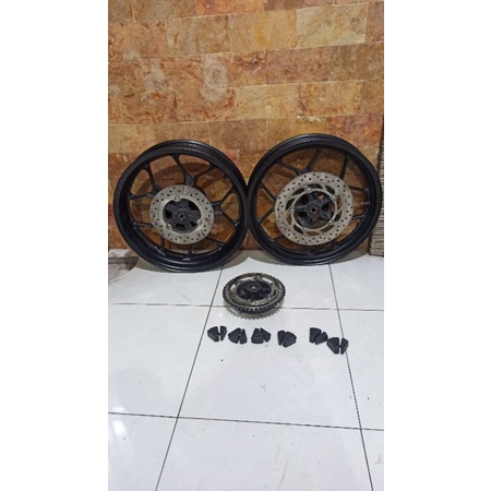velg mt 15