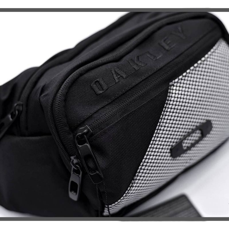 waistbag oaklley / waistbag pria / tas slempang pria / waistbag surfing