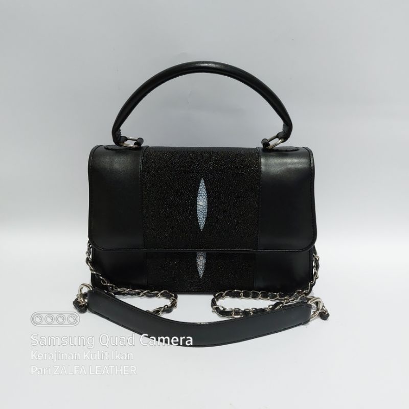 Tas Wanita Kulit Ikan Pari Model Bu Jokowi