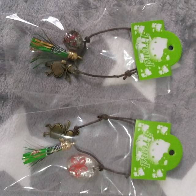 Gelang tassel plastik/gelang resin plastik