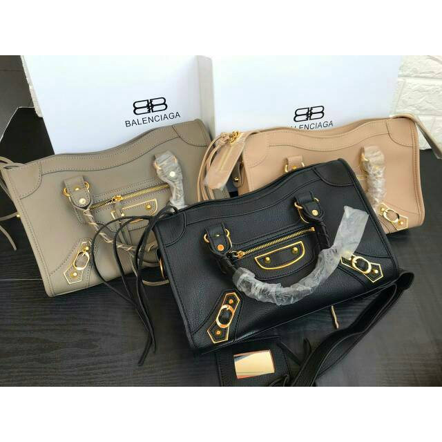 

BALENCIAGA EDGE FREE BOX BESI GOLD