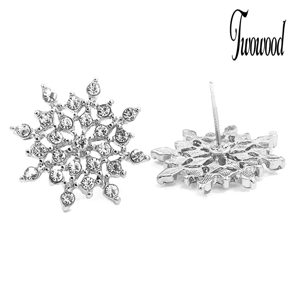 1 Pasang Anting Stud Desain Snowflake Aksen Berlian Imitasi Untuk Wanita