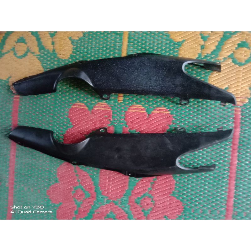 body revo fit cover body belakang revo fit