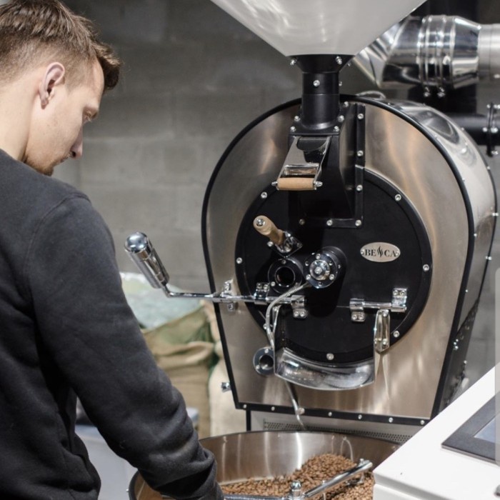 

kopi-biji- 1 kg roasted beans, biji kopi arabica toraja grade 2 -biji-kopi.