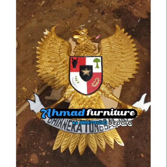 Garuda pancasila kayu jati