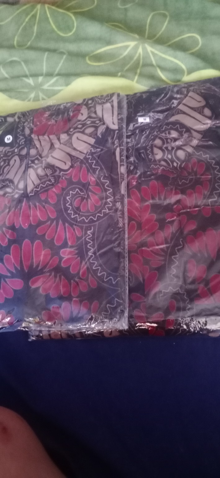 Maura Couple - Sania Ruffle Batik Couple