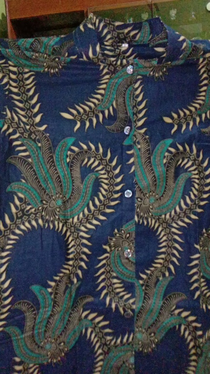 Atasan Batik Wanita Lengan Panjang Blouse Kancing Depan., Motif Batik