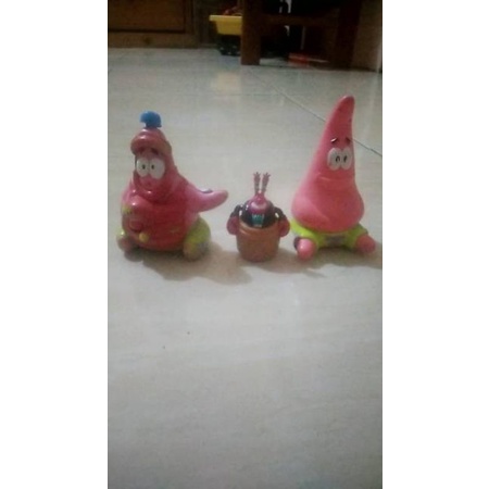 Mainan MCD Mr. Crab dan Patrick