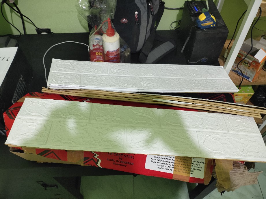 Wallpaper Dinding Bata Putih Foam 3d