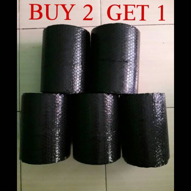 

Buble Wrap hitam 25cm x 10m