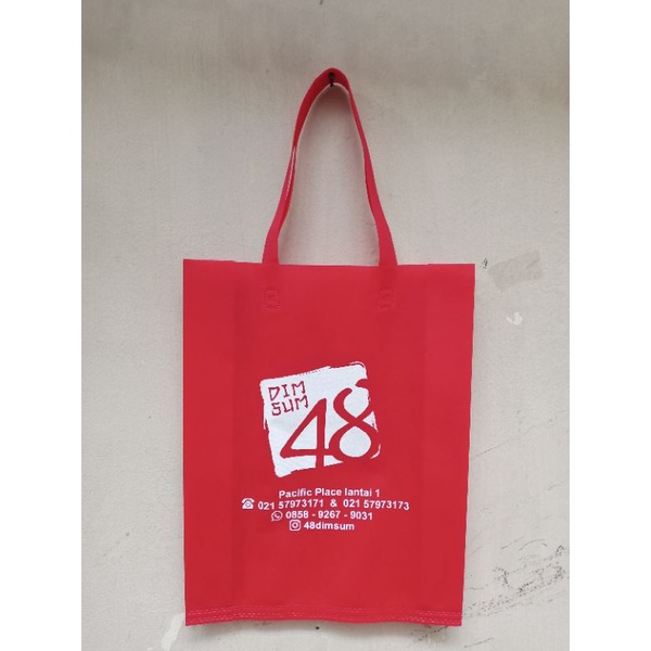 Tas spunbon tebal sablon  Goodybag custom sablon tas promosi  promosi toko onlen offlen dll