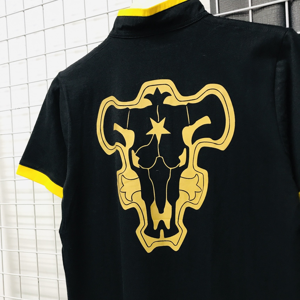 Kaos Polo Black Clover Blackbull Gold Anime