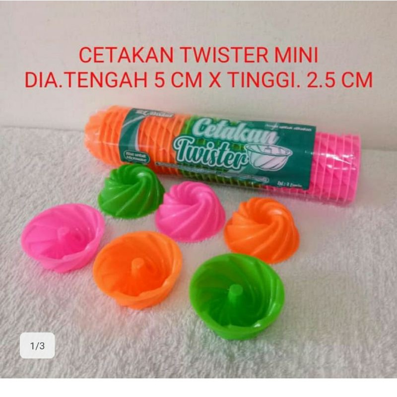 cetakan kue kukus/pudding/ bolu TWISTER BL 12pcs