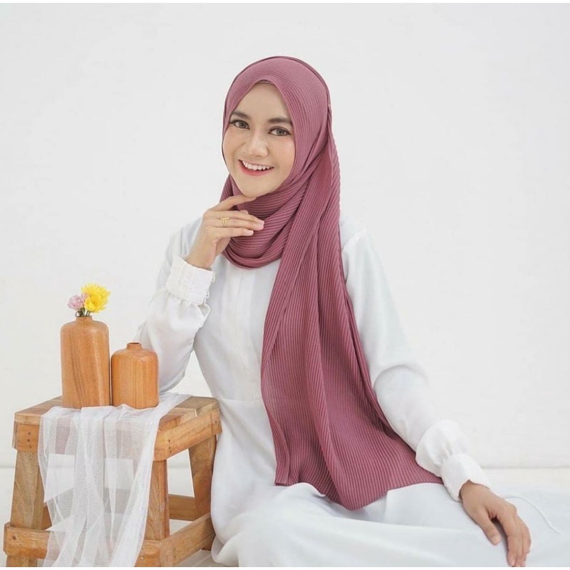 Pashmina Plisket Non Garis Tengah