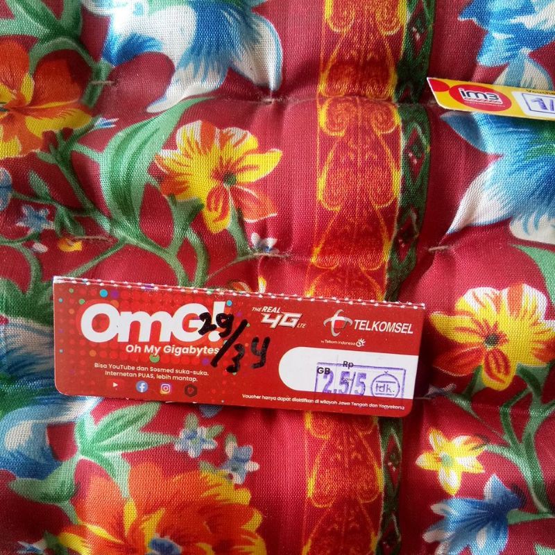 telkomsel 2,5gb,.
