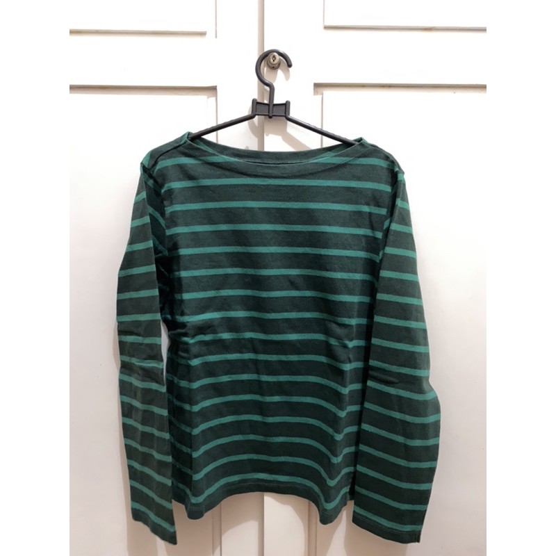 preloved kaos/atasan/blouse uniqlo original 100%