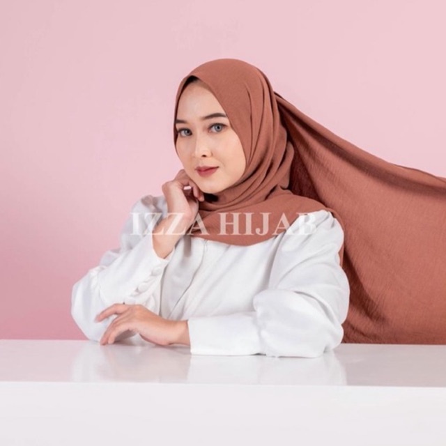 Pashmina Crinkle Airflow by Izza hijab