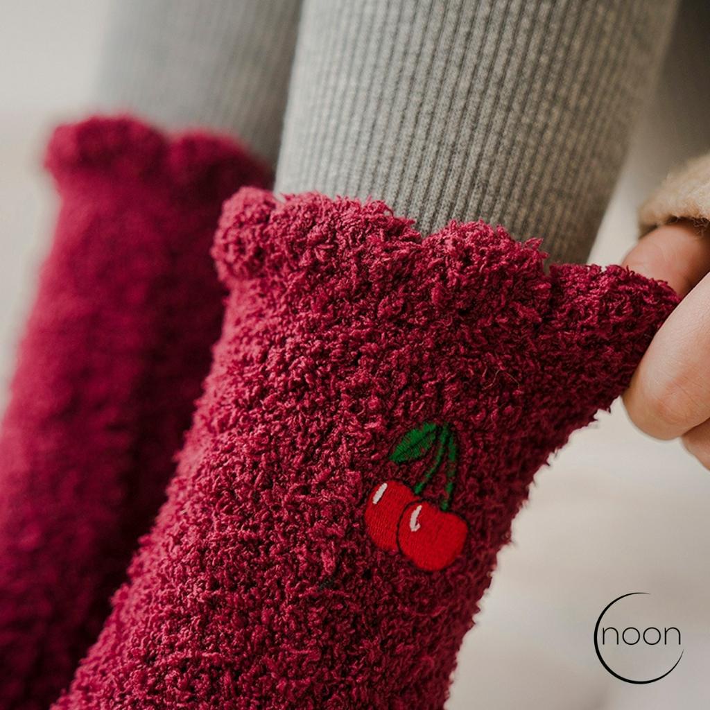 NOON (sleeps-all-day) Kaos Kaki Wanita Korea Dewasa Tidur Kamar Hangat Tebal Bulu Lembut Empuk Musim Dingin Motif Lucu Imut Impor Grosir Murah Lusinan Kaus Kaki Koskaki Koaskaki Betis Buah Wool Wol