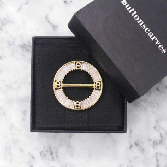 Lavish signature ring button scarves GOLD