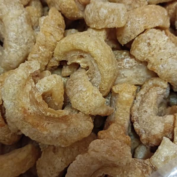 

kerupuk kulit samcan babi siap goreng 1kg