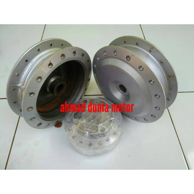 Tromol depan belakang beat ori copotan.