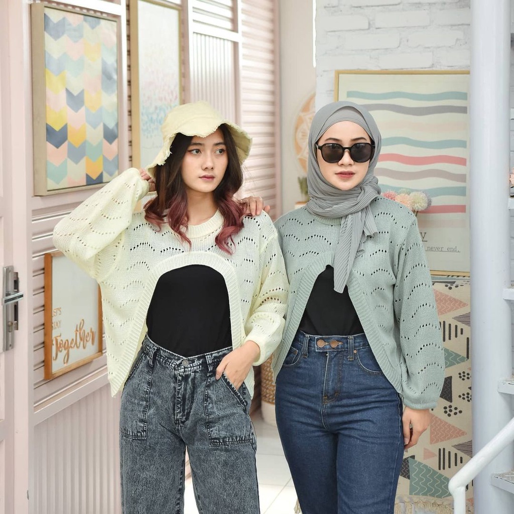 Inez moon crop blouse atasan wanita kekinian