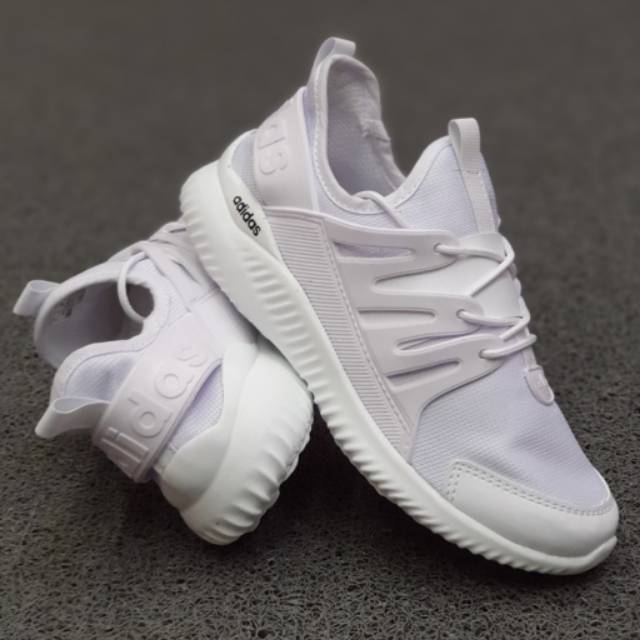  SEPATU  ADIDAS  ALPHABOUNCE TUBULAR FULL  WHITE  37 44 