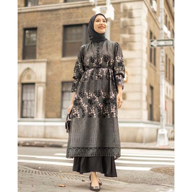 CHARLOTTE TUNIC HEAVEN LIGHTS