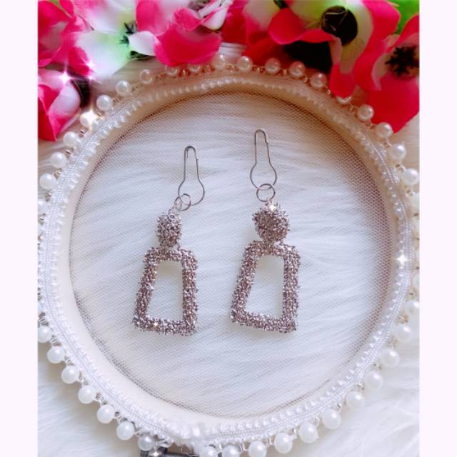 A43 Anting hijab petak mini
